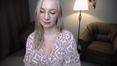 ava_elior public webcam profile photo 6