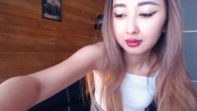 ava_rainbow public webcam profile photo 7