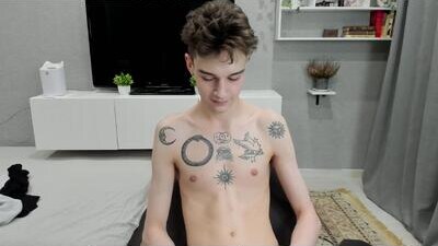 avegothy public webcam profile photo 8