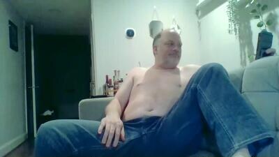 averagegreg public webcam profile photo 2