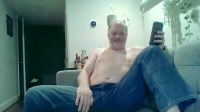 averagegreg public webcam profile photo 3