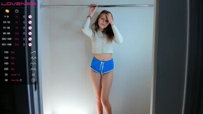 averiegiles public webcam profile photo 2