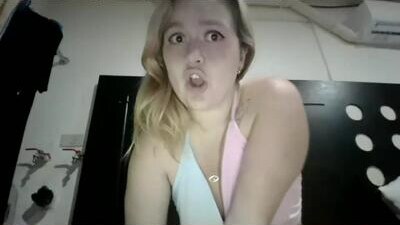 avery_doll21 public webcam profile photo 5