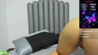 avi_winklar public webcam profile photo 5
