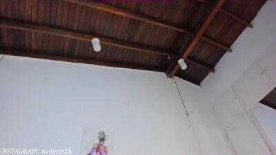 avilyn public webcam profile photo 5