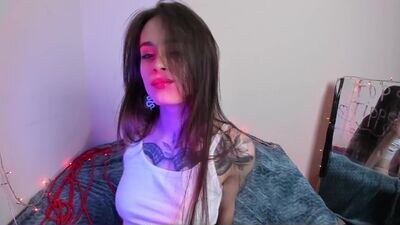 aviva_faith public webcam profile photo 4