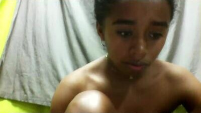avontsoaldy public webcam profile photo 10
