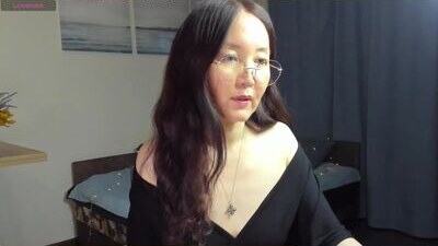 avroraromance public webcam profile photo 9