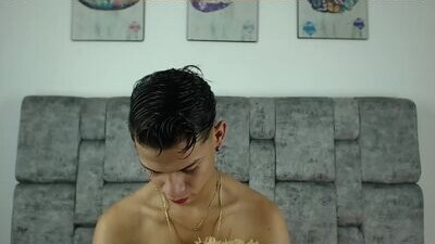 axcel_boy public webcam profile photo 6