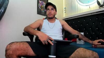 axell_cross2 public webcam profile photo 2