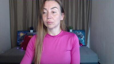 ay_kiss_jully public webcam profile photo 9