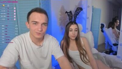 ayla_mark public webcam profile photo 5