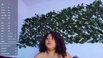 ayliinn_ public webcam profile photo 10