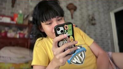 aymkyline public webcam profile photo 10
