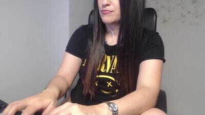 azucenaxxxgp public webcam profile photo 2