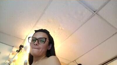 azura_lion public webcam profile photo 6