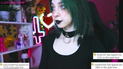 b0poo public webcam profile photo 4