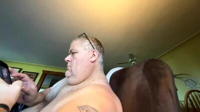 b1gh0rnyguy public webcam profile photo 2
