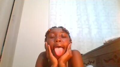 baby_smiler public webcam profile photo 7