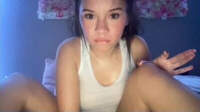 babyaves public webcam profile photo 2