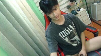 babymasterbater public webcam profile photo 6