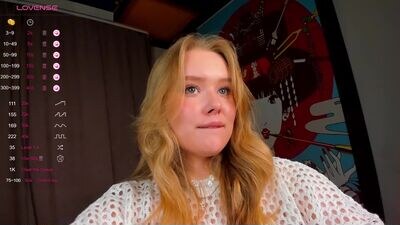 babyyli public webcam profile photo 3