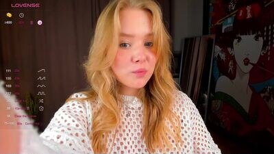 babyyli public webcam profile photo 4