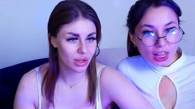 bai1ey public webcam profile photo 10