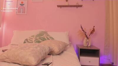 bai_mudan public webcam profile photo 8