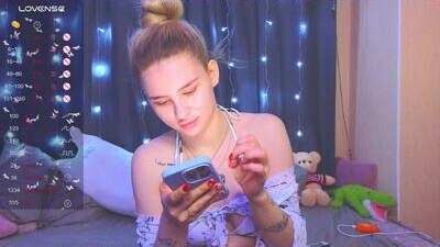 barbieee_doll public webcam profile photo 6