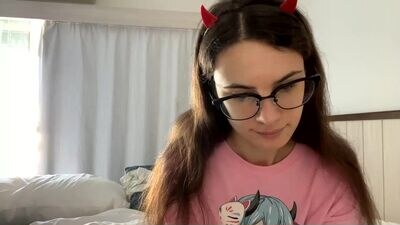 bat_sama public webcam profile photo 2