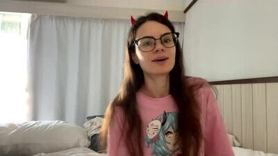 bat_sama public webcam profile photo 5