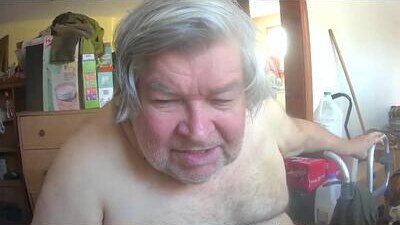 bear8620 public webcam profile photo 10