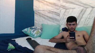 bear_21s public webcam profile photo 6
