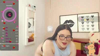 beautty_pink public webcam profile photo 4