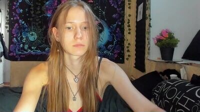 becky_luu_ public webcam profile photo 2