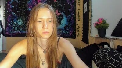 becky_luu_ public webcam profile photo 4