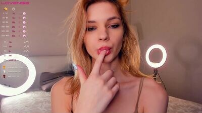 beckymadson public webcam profile photo 2