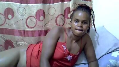 beib_ria public webcam profile photo 3