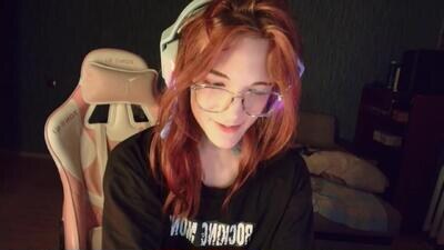 bekvakinska public webcam profile photo 4