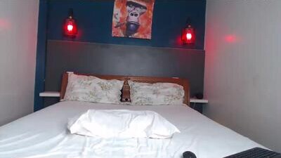 bela_violet public webcam profile photo 6