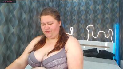 bella_blvack public webcam profile photo 6