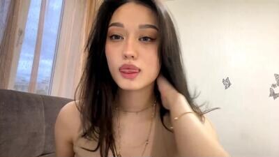 bella_gasp public webcam profile photo 3