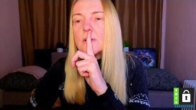 bella_hadatt public webcam profile photo 6