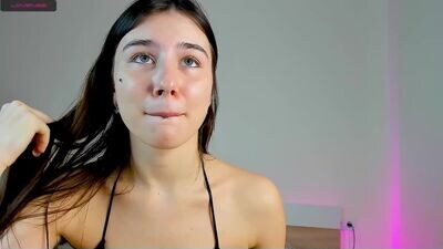bella_madison public webcam profile photo 3