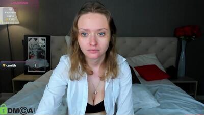 bella_ramsi public webcam profile photo 2