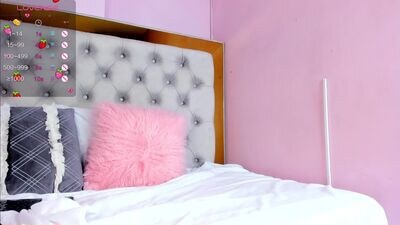 bella_rouseh public webcam profile photo 2