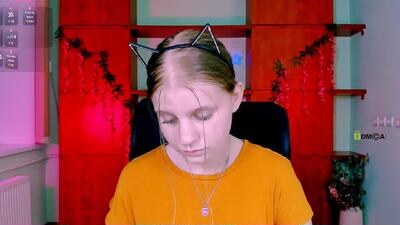 bella_sky11 public webcam profile photo 2
