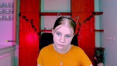 bella_sky11 public webcam profile photo 9