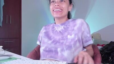 bella_sun_ public webcam profile photo 3
